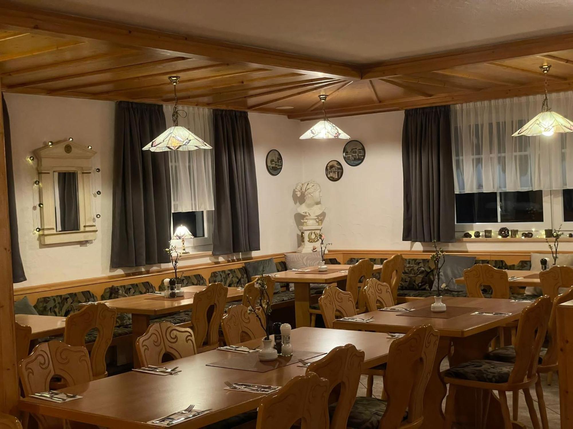 Gasthaus Hecht Orsingen-Nenzingen المظهر الخارجي الصورة
